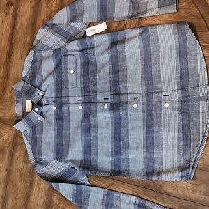 New Boys Old Navy blue striped long-sleeve shirt size (XL 14-16)